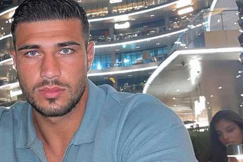 Tommy Fury blasts Jake Paul and says fight is ON for August 6 and insists he will ‘lay YouTuber flat on the canvas’