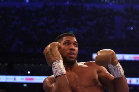 Tyson Fury ‘went berserk’ after Anthony Joshua demanded step aside money of an ‘extra £3.7million’ for Usyk rematch