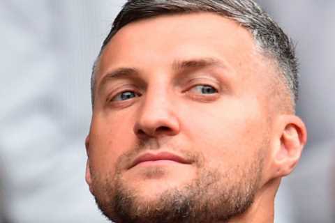Carl Froch wants to ‘shake hands and have a little kiss’ with Amir Khan following spectacular row after Kell Brook loss