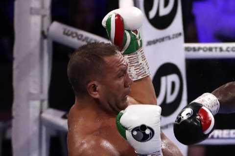 Derek Chisora leaves Kubrat Pulev unrecognisable with thundering right hand after two heavyweights go to war in thriller
