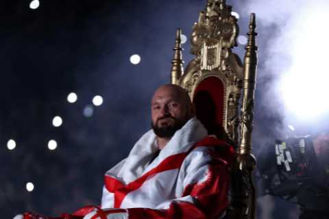Tyson Fury set to fight Games of Thrones star Hafthor Bjornsson in exhibition clash at London stadium in November