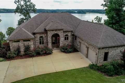 Inside Deontay Wilder’s $1.2million Alabama mansion on Lake Tuscaloosa, with hot tub and panic room from Fort Knox