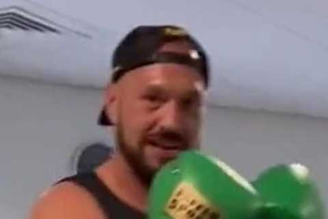 Watch Tyson Fury demonstrate to Anthony Joshua how to attack Oleksandr Usyk’s body as he shares tips with Brit rival