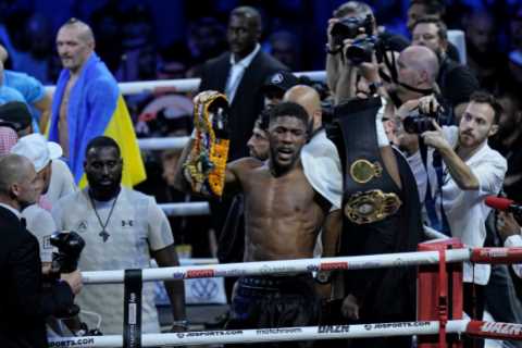 Anthony Joshua lucky not to get beaten up by Usyk’s ‘horrible street fighting team’ after ‘bullying’ them, says champ