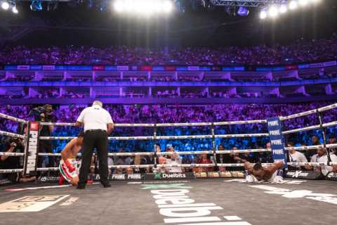 KSI does press-ups against pro-boxer Luis Alcaraz Pineda as he mocks awful opponent who spent whole fight whining