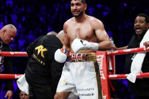 ‘I’ll get a lot of hate for this’ – Amir Khan claims he would beat Floyd Mayweather if both boxers were in their prime