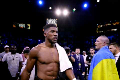 ‘I’ll be ready’ – Anthony Joshua ACCEPTS Tyson Fury’s offer of all-British heavyweight blockbuster in December
