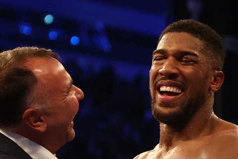 Anthony Joshua ACCEPTS Tyson Fury’s fight offer with fans set for biggest British boxing bout in history