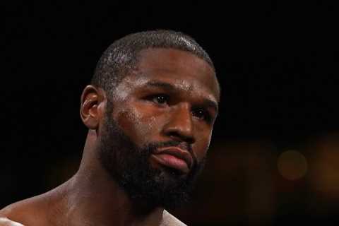 ‘I was surprised’ – Floyd Mayweather’s uncle questions boxing legend’s decision to fight Deji instead of brother KSI
