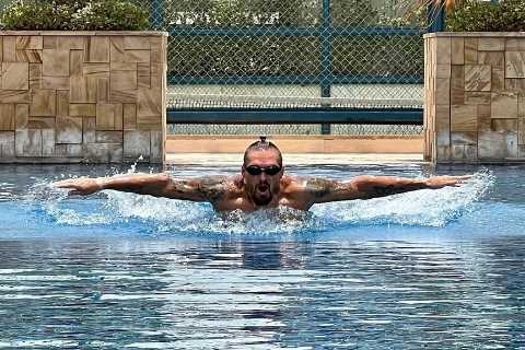 Oleksandr Usyk reveals he once FAINTED after holding breath underwater for FOUR MINUTES in extreme training routine