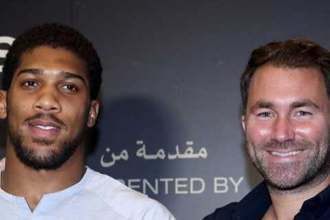 Tyson Fury vs Anthony Joshua in doubt as promoter Eddie Hearn says AJ will not sign contract by Monday deadline