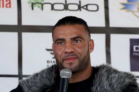 ‘Mr big giraffe’ – Mahmoud Charr blasts ‘scared’ Tyson Fury and compares champ to Anthony Joshua for not signing deal