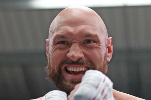 Tyson Fury quits social media to focus on Derek Chisora training camp with six weeks until Tottenham Stadium fight