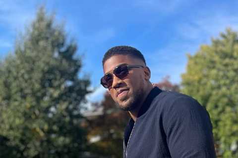 Anthony Joshua shows off new slimline physique as Dillian Whyte rematch lined up for deposed champ next year