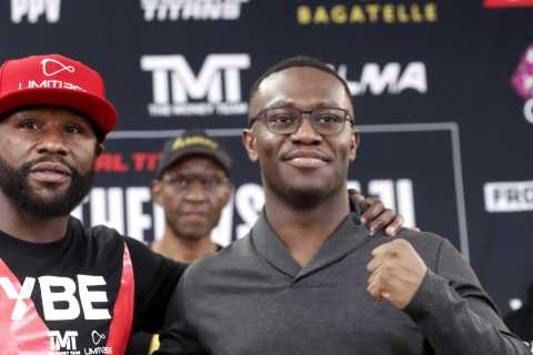 Floyd Mayweather vs Deji fight purse: How much superstars can make ahead of Global Titans boxing match