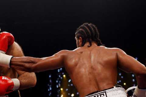 7ft boxing legend Nikolai Valuev, 49, rushed to hospital in Moscow after being drafted to fight for Putin in Ukraine