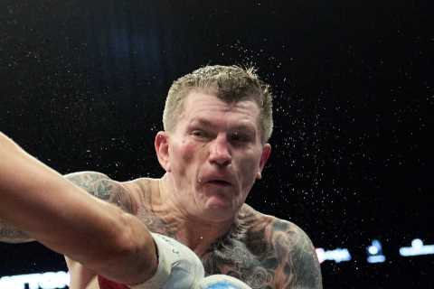 Ricky Hatton calls for Floyd Mayweather rematch as he plots to avenge brutal 2007 loss to boxing legend