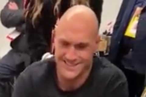 Watch heartwarming moment Tyson Fury and Derek Chisora share burgers and meet each others’ kids after brutal fight
