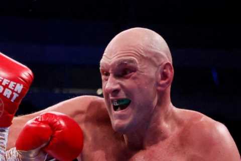 Derek Chisora thanks referee for ending brutal Tyson Fury fight as fans slam Del Boy’s team for not throwing in towel