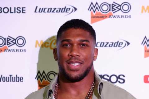 Anthony Joshua offered coaching by ex-champion Roy Jones Jr after all-time boxing great reveals talks with heavyweight