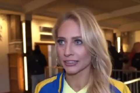 Watch Ebanie Bridges leave presenter stunned as boxer flashes boobs mid-interview after OnlyFans launch