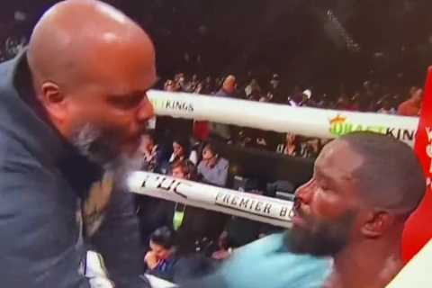 Watch boxer Demond Nicholson get repeatedly SLAPPED in corner by coach during heavy points loss to Demetrius Andrade