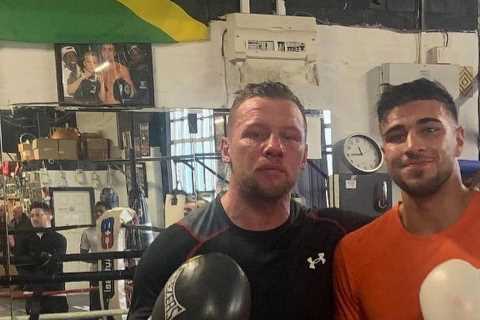 Tommy Fury sparring ‘one of the best bare-knuckle fighters in the UK’ ahead of Jake Paul grudge fight