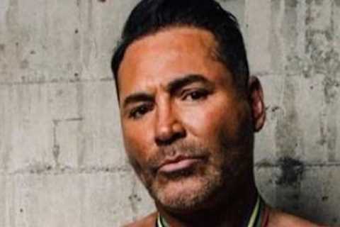Oscar De La Hoya strips naked to show off abs that stunned boxing fans after admitting he ‘got help from a doctor’