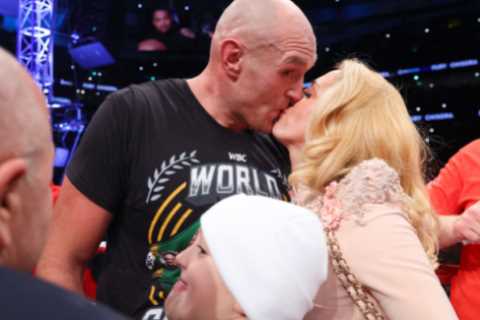 Tyson Fury gives Valentine’s Day advice as he reveals top three RomComs with hilarious mock-ups of DVD covers