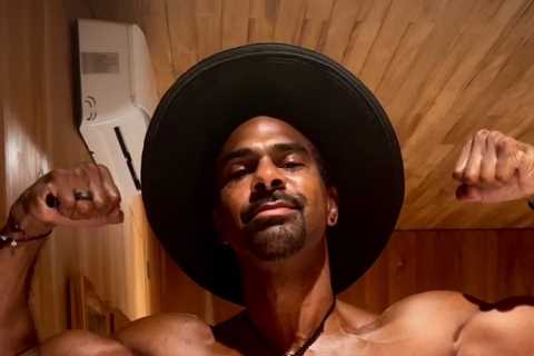 David Haye, 42, shows off ripped body and ‘feels 30 again’ as throuple-loving ex-boxer enjoys hol with Sian Williams