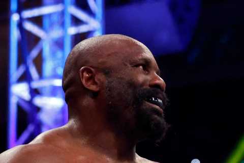 Derek Chisora confirms he is in talks for Dillian Whyte trilogy fight after two epic and bruising battles