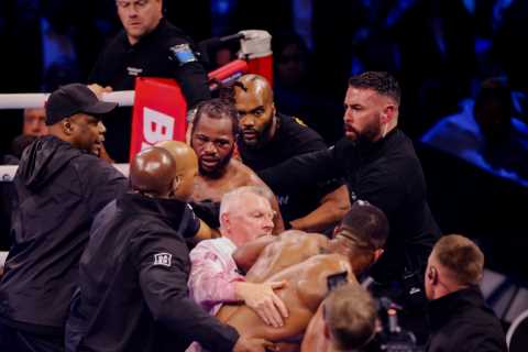 Chaos at end of Anthony Joshua and Jermaine Franklin fight as both boxers raging and have to be pulled apart by security