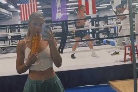 Jake Paul and world’s hottest speed skater girlfriend grow closer as she sits in on YouTuber’s boxing sparring session