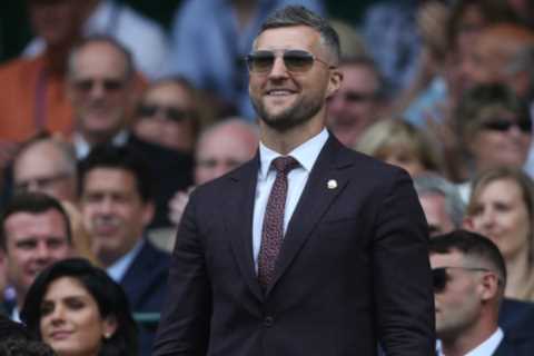 Boxing legend Carl Froch ‘walked straight onto’ huge punch in sparring and was dropped by fellow Brit
