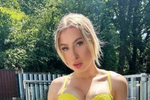 World’s sexiest Chelsea fan Astrid Wett strips down to lingerie to beat the heat as fans say ‘day just got even hotter’