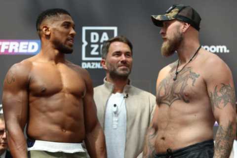 Anthony Joshua set to debut new boxing gloves for Robert Helenius fight