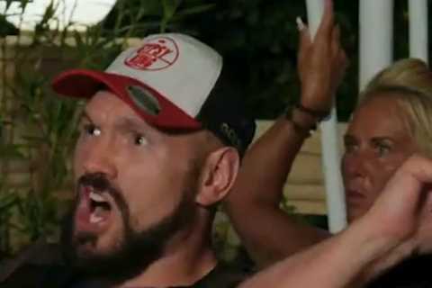 New video emerges of Tyson Fury passionately supporting rival Anthony Joshua during loss to Oleksandr Usyk