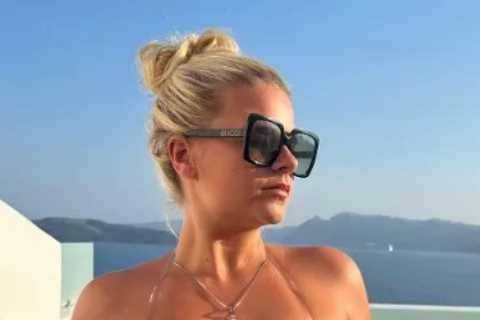 Stunning Apollonia Llewellyn flaunts her curves in revealing bikini on Greek getaway