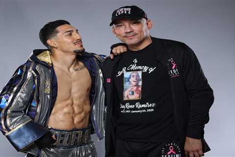 Teofimo Lopez plans to train his son despite the 'messy' relationship with his own dad