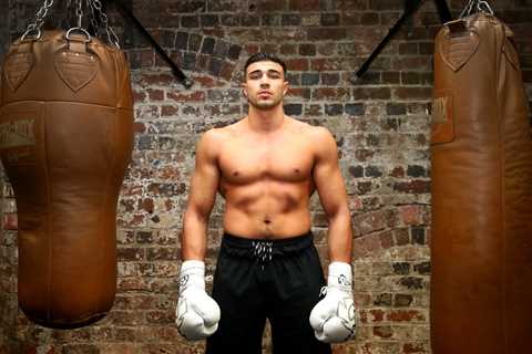 Tommy Fury's Secret Hand Nightmare – Dad John Spills on Fight Cover-Up