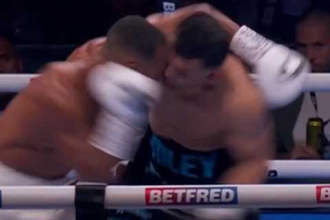 That Catterall-Eubank Fight Was a Bloody Mess (Literally)